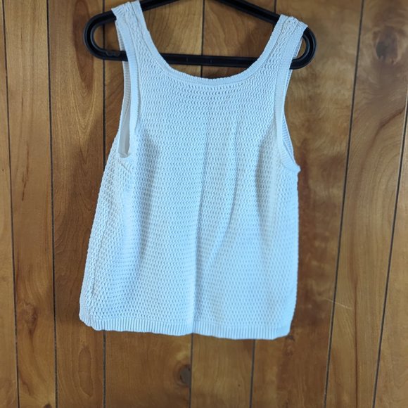 Simply Vera Sweater Tank Top - Picture 3 of 5